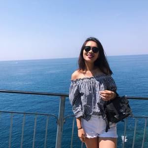 Meet your Posher, Una